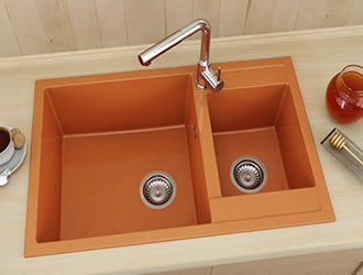 Avantgarde colored kitchen sinks by Forza Style